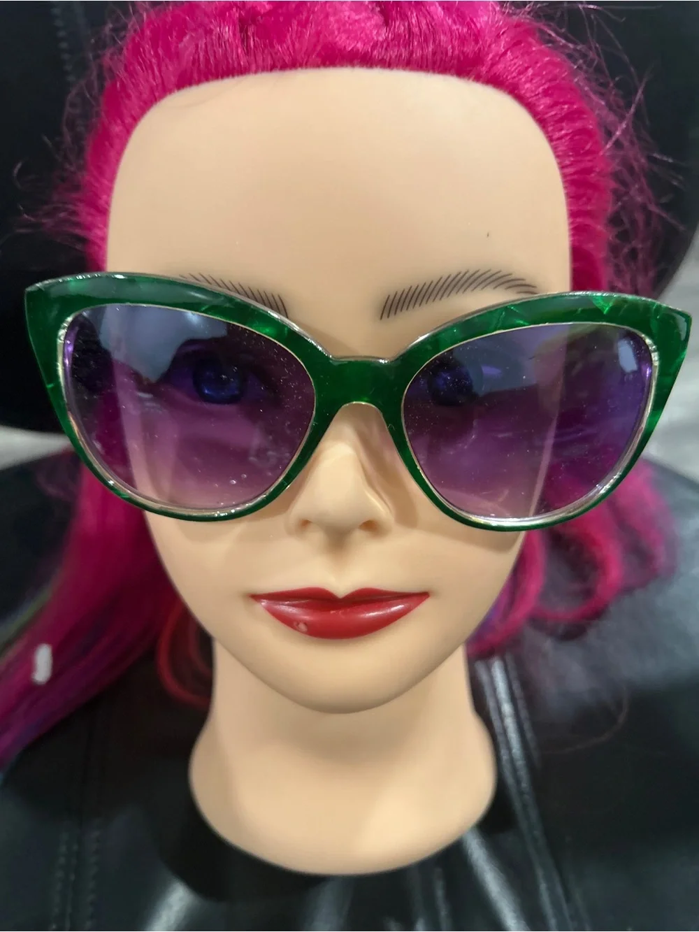 HP bold green